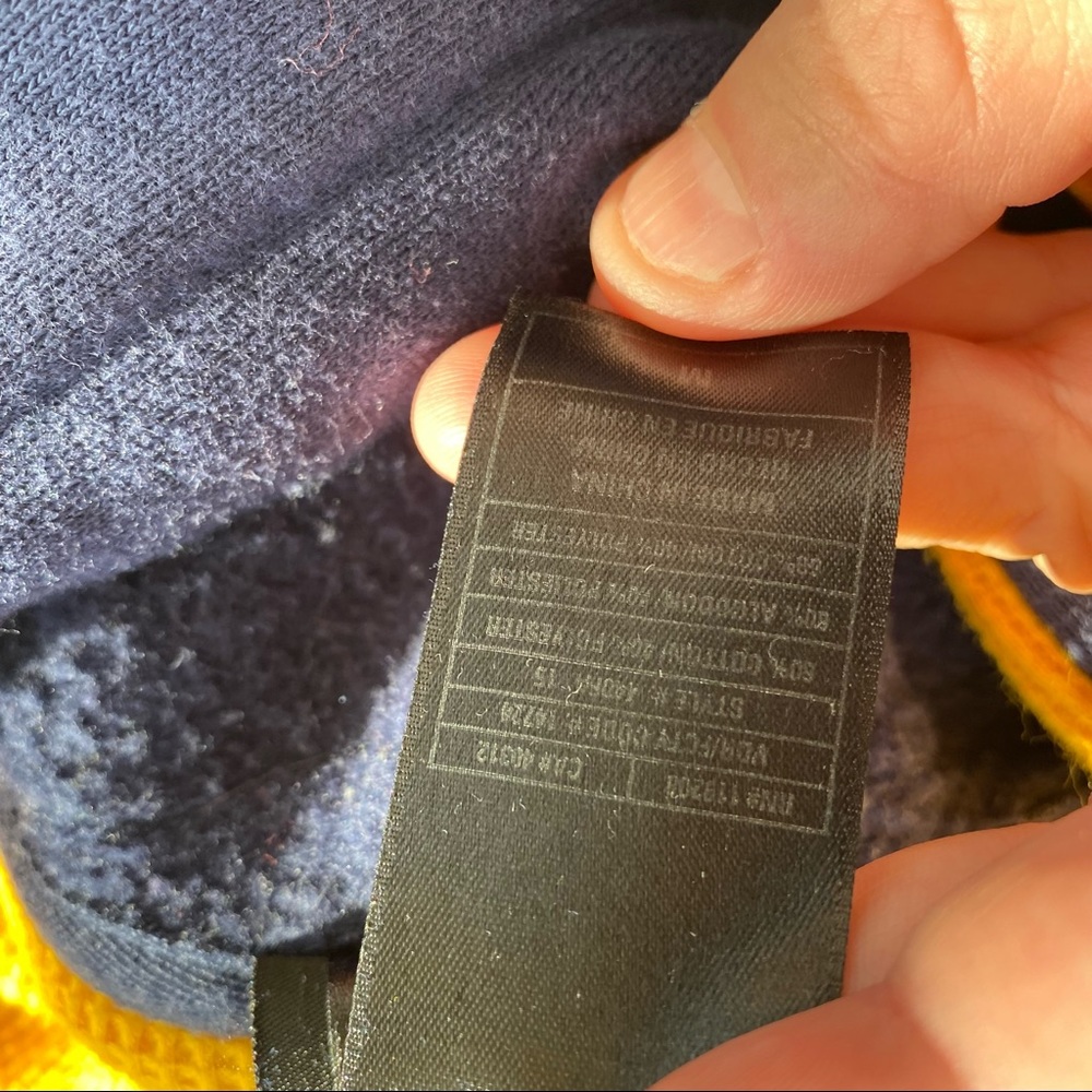 Adidas Indiana Pacers Blue and Gold Sweatshirt - Picture 8 of 10